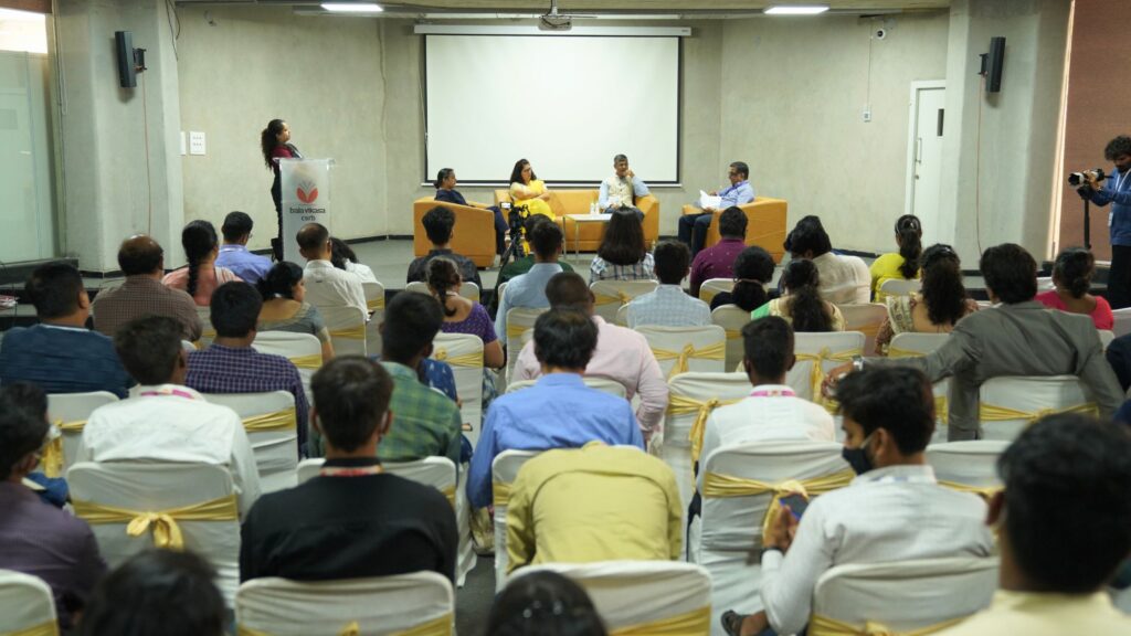 Business Meetings and Conference Rooms Rental In Hyderabad
